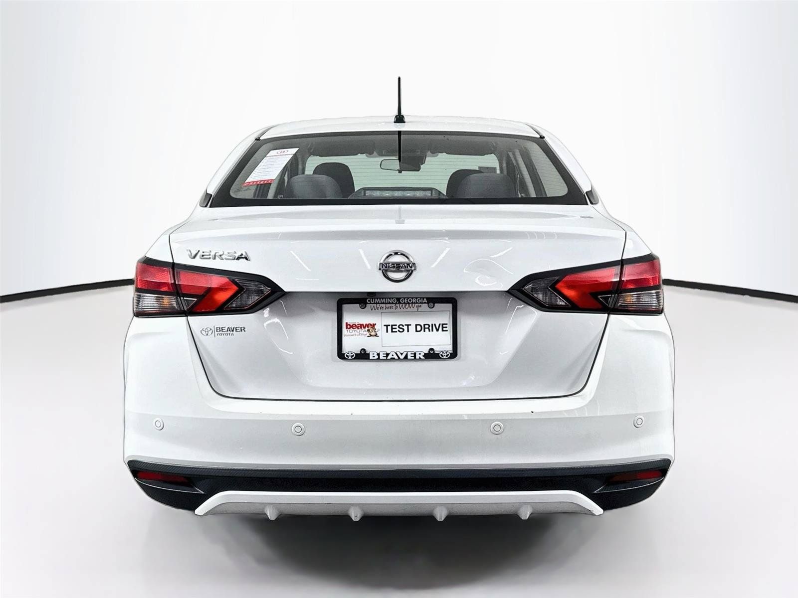Used 2020 Nissan Versa S FWD image 10