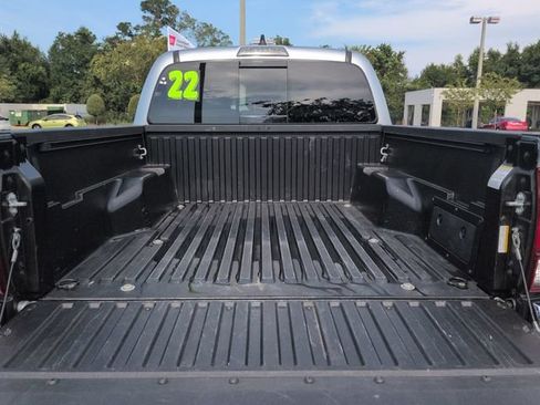 Certified 2022 Toyota Tacoma SR5 RWD image 13