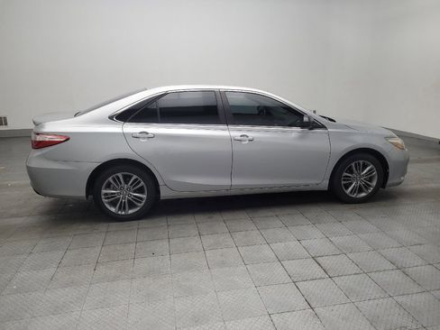 Used 2016 Toyota Camry SE FWD image 10