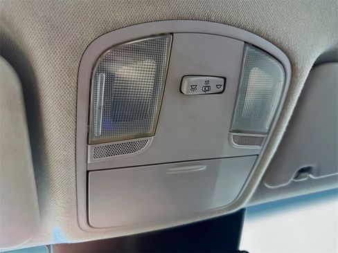 Used 2022 Hyundai Kona SE image 29