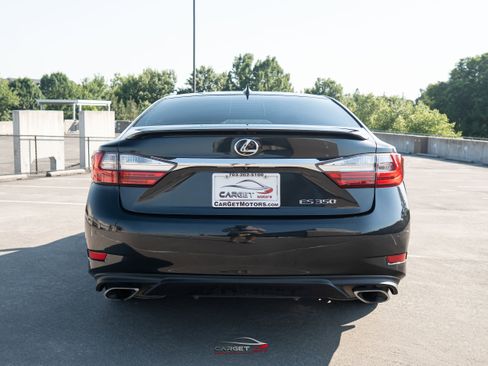 Used 2017 Lexus ES 350 w/ Luxury Package FWD image 6