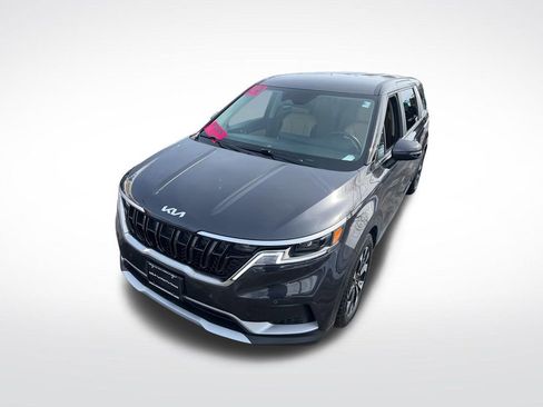 Used 2024 Kia Carnival EX FWD image 36