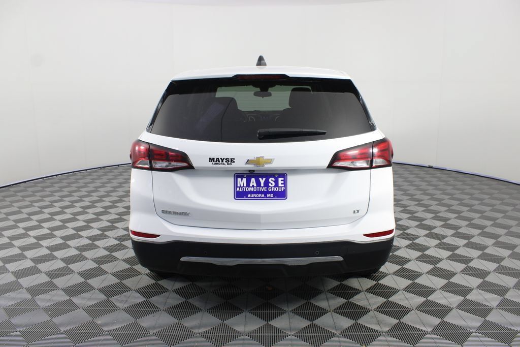 Used 2024 Chevrolet Equinox LT FWD image 24