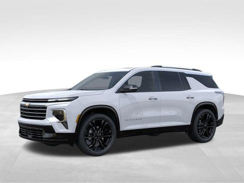 New 2026 Chevrolet Traverse High Country AWD/4WD image 2