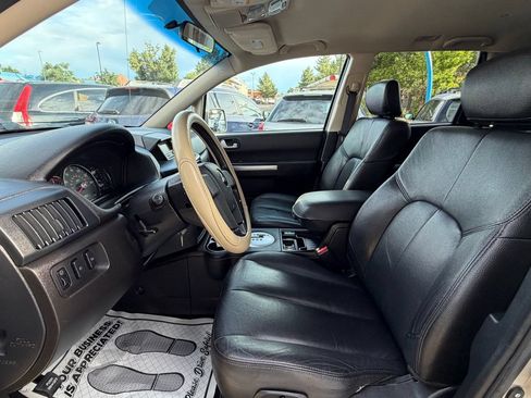 Used 2008 Mitsubishi Endeavor SE AWD/4WD image 6