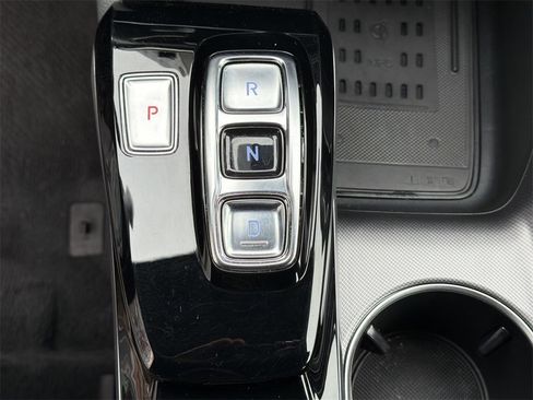 Used 2022 Hyundai Sonata SEL Plus w/ Preferred Accessory Package image 35