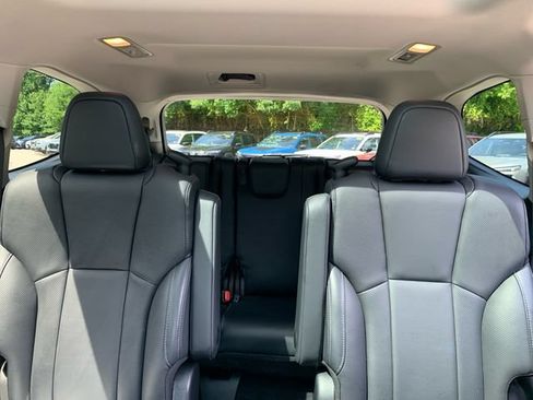 Certified 2023 Subaru Ascent Limited w/ Technology Package AWD/4WD image 36