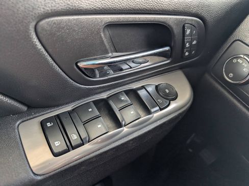 Used 2013 Chevrolet Silverado 2500 LTZ w/ LTZ Plus Package AWD/4WD image 18