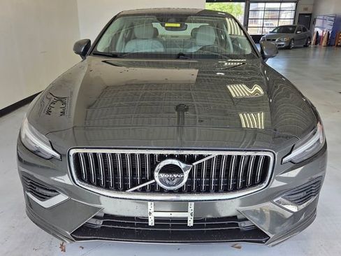 Used 2022 Volvo S60 T8 Inscription AWD/4WD image 5