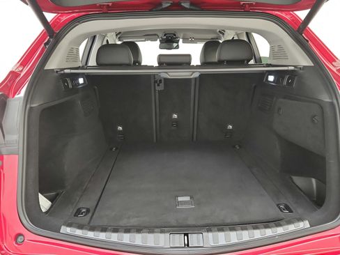 Used 2018 Alfa Romeo Stelvio AWD image 29