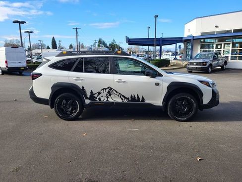 Used 2023 Subaru Outback Wilderness image 8