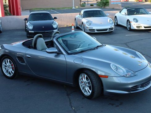 Used 2003 Porsche Boxster S image 11