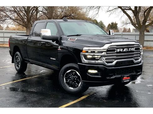 New 2026 RAM 3500 Laramie w/ Towing Technology Group image 2