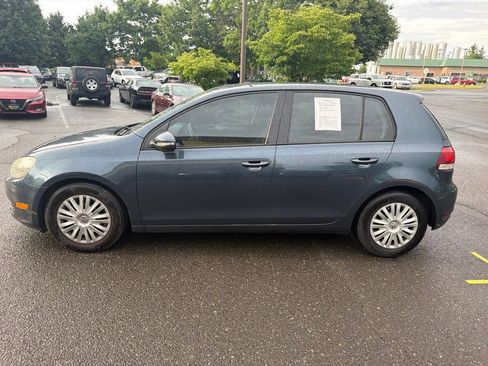 Used 2012 Volkswagen Golf 4-Door FWD image 4