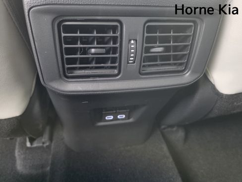 Used 2024 Toyota RAV4 XLE Premium image 25