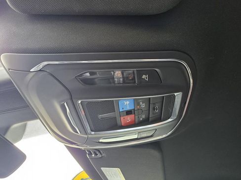 Used 2024 Jeep Wagoneer Series II image 33