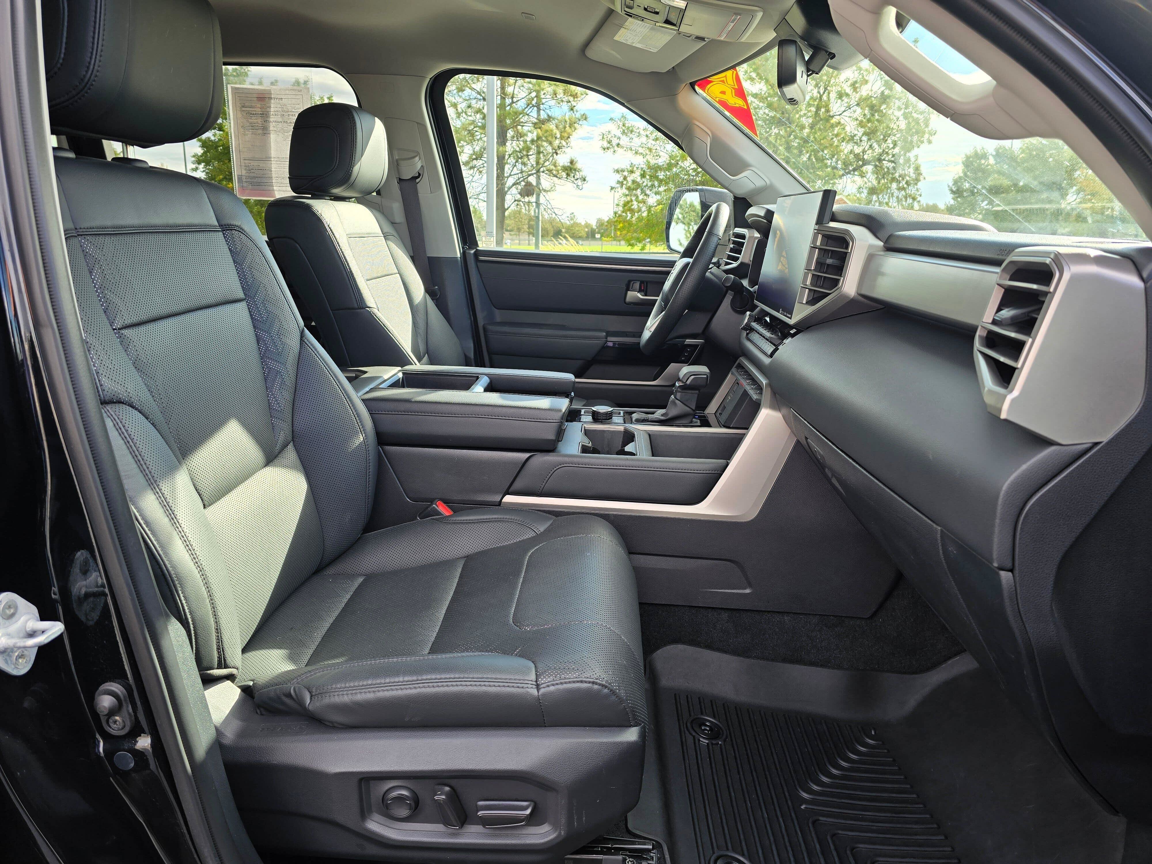 Used 2024 Toyota Tundra Limited w/ TRD Off-Road Package AWD/4WD image 10