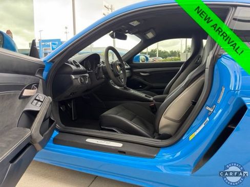 Used 2022 Porsche 718 Cayman GT4 w/ Light Design Package RWD image 5
