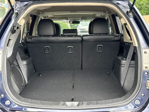 Used 2015 Mitsubishi Outlander SE AWD/4WD image 13