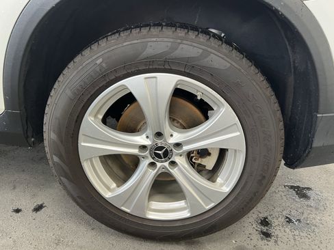 Certified 2018 Mercedes-Benz GLC 300 image 13