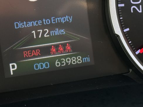 Used 2020 Toyota RAV4 XLE Premium AWD/4WD image 2