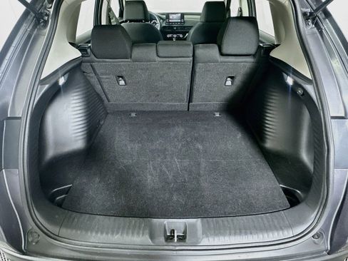 Used 2025 Honda HR-V LX image 26