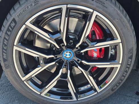 Used 2024 BMW i4 eDrive40 w/ M Sport Package RWD image 13