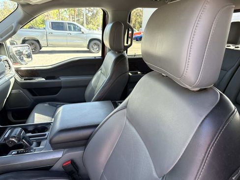 Used 2021 Ford F150 Lariat w/ Equipment Group 502A High image 18