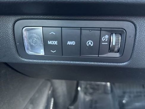 Used 2024 Chevrolet Traverse RS w/ LPO, Floor Liner Package image 34