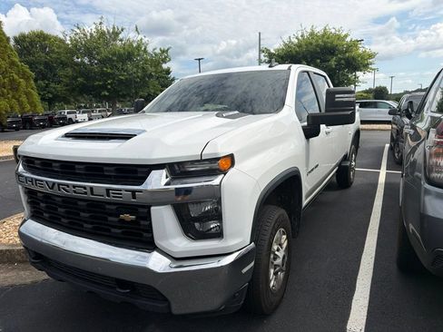 Used 2023 Chevrolet Silverado 2500 LT AWD/4WD image 4