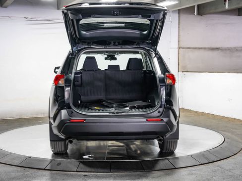 Certified 2025 Toyota RAV4 LE AWD/4WD image 27