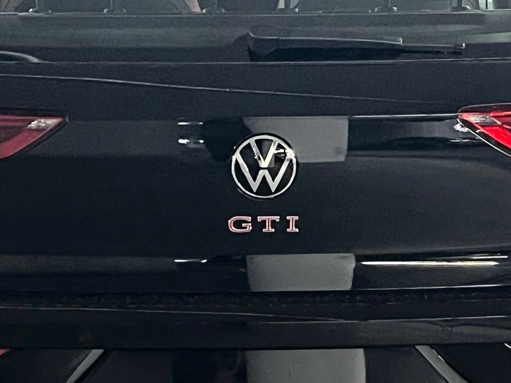 New 2026 Volkswagen GTI SE FWD image 35
