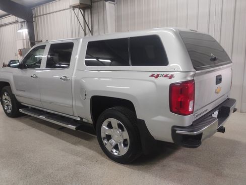 Used 2018 Chevrolet Silverado 1500 LTZ image 3