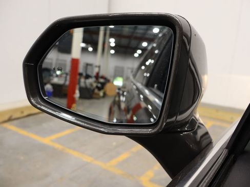 Used 2019 Cadillac XT5 Luxury image 45