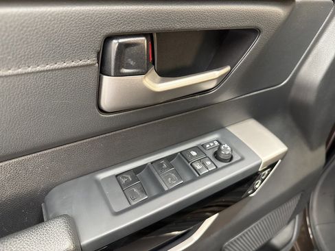 Used 2022 Toyota Tundra Limited image 35