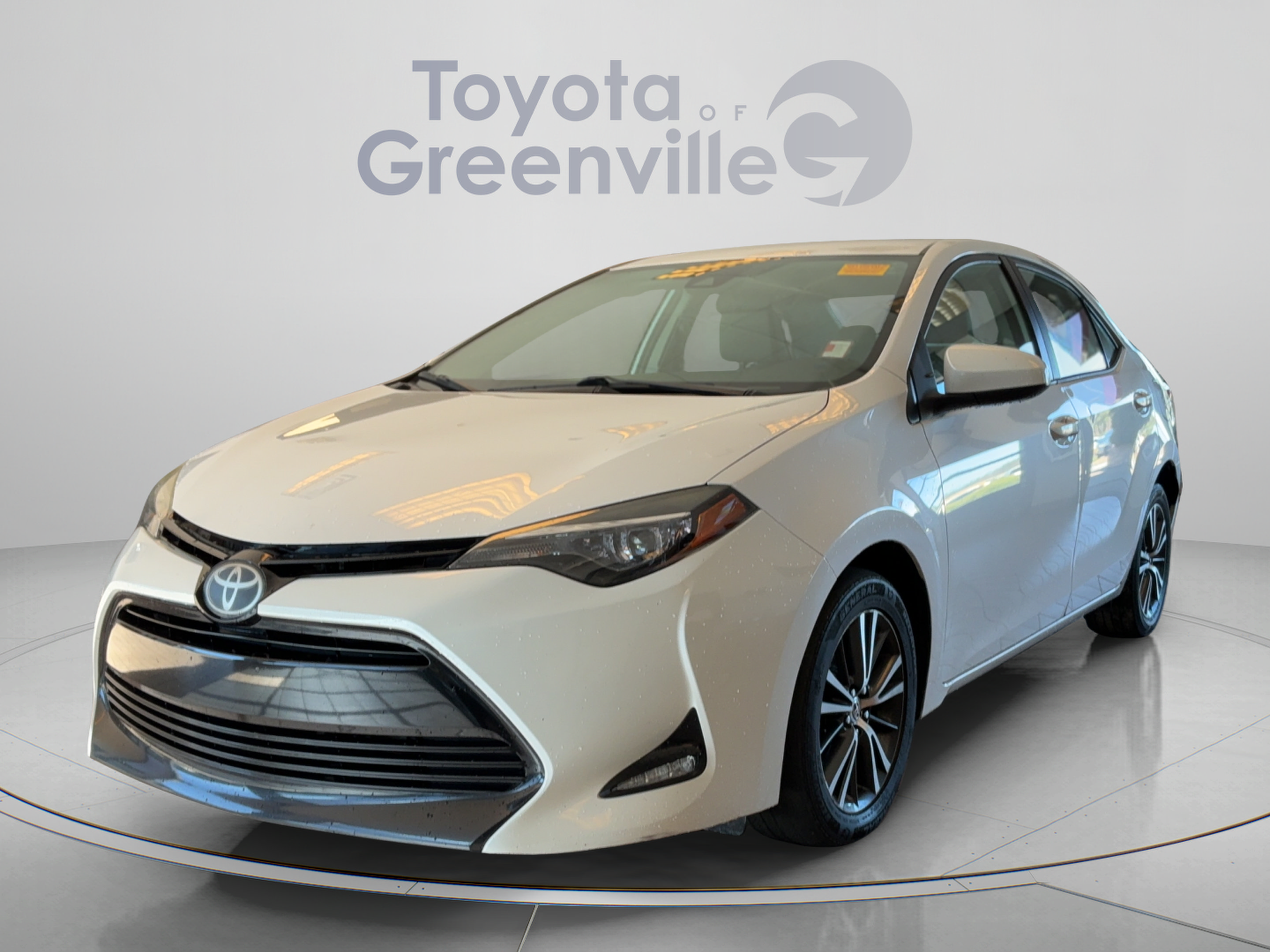 Used 2018 Toyota Corolla LE w/ LE Premium Package FWD image 1