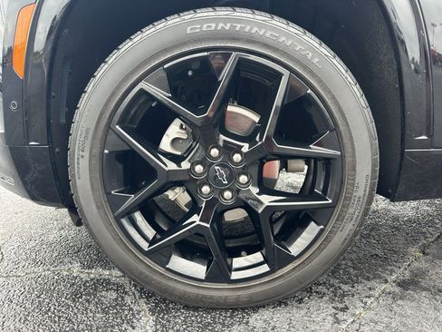 Used 2024 Chevrolet Traverse RS w/ LPO, Floor Liner Package image 36