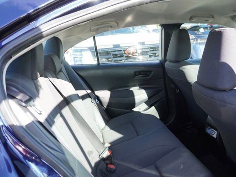 Used 2023 Toyota Corolla LE image 17