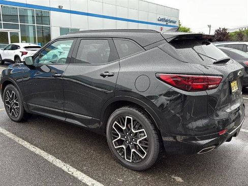 Used 2023 Chevrolet Blazer RS w/ Driver Confidence II Package AWD/4WD image 4