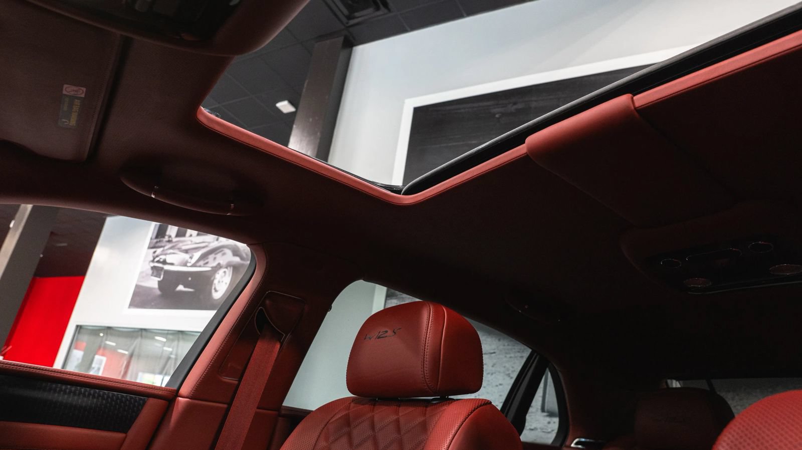 Used 2018 Bentley Flying Spur S W12 AWD/4WD image 22