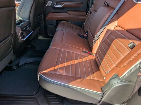 Used 2024 GMC Sierra 1500 Denali Ultimate image 18