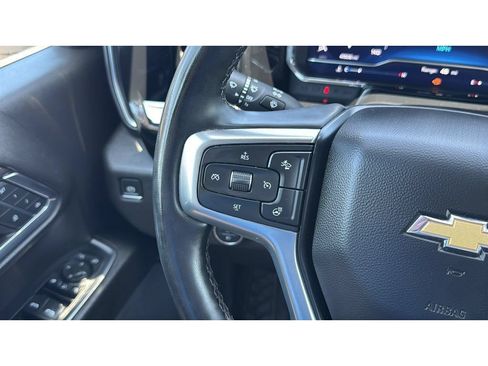 Used 2024 Chevrolet Silverado 2500 LTZ AWD/4WD image 25