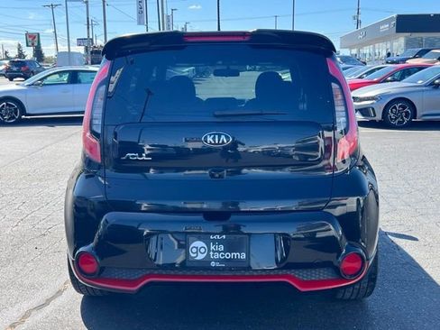 Used 2015 Kia Soul + FWD image 6