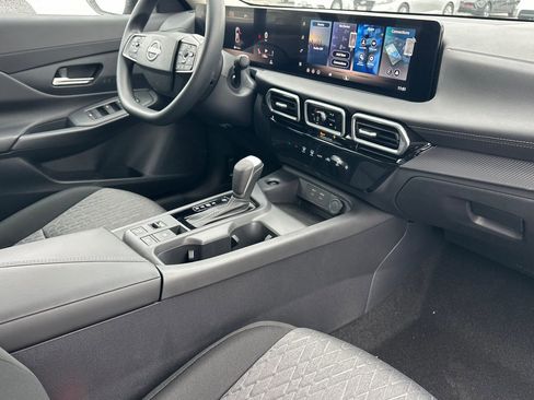 New 2026 Nissan Sentra SV image 15