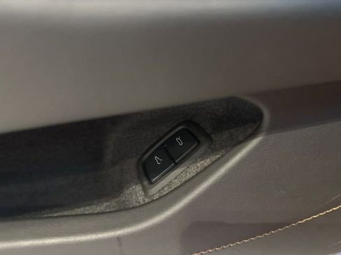 Used 2022 Chevrolet Corvette Stingray Preferred Cpe w/ 2LT image 33