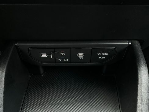 Used 2025 Kia K4 LXS image 26