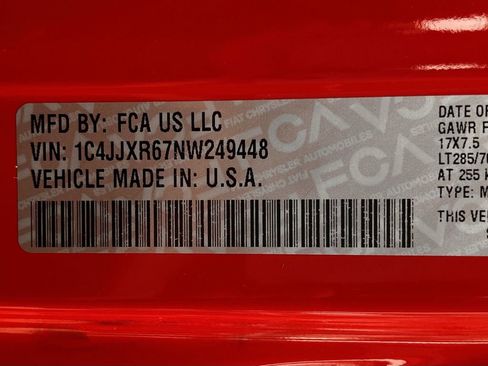 Used 2022 Jeep Wrangler Unlimited Rubicon 4xe w/ Cold Weather Group AWD/4WD image 37