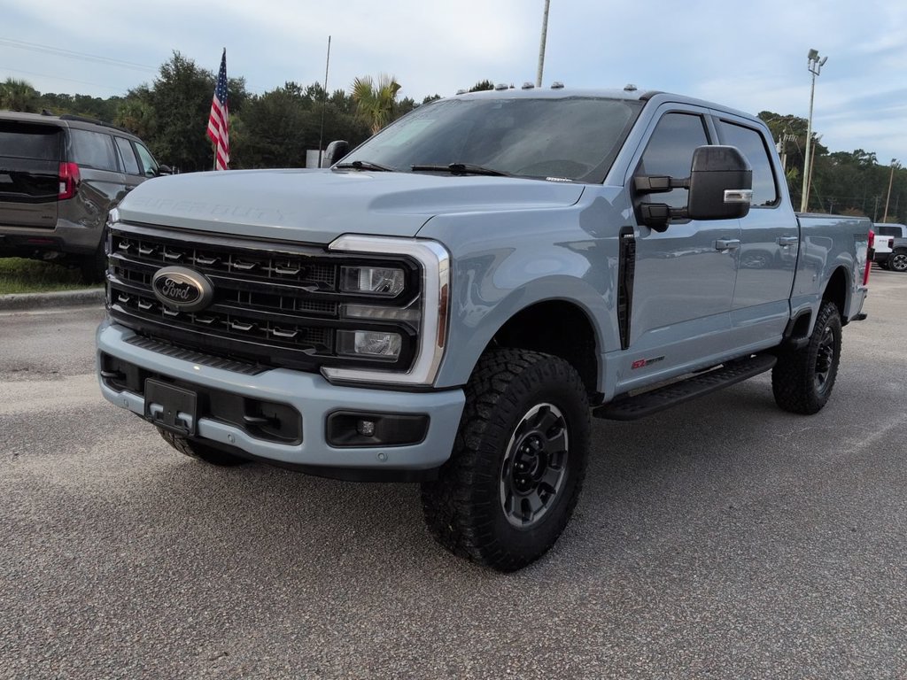 Used 2024 Ford F350 Lariat w/ Lariat Ultimate Package AWD/4WD image 8