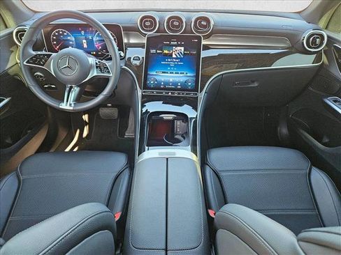 Certified 2025 Mercedes-Benz GLC 300 image 15