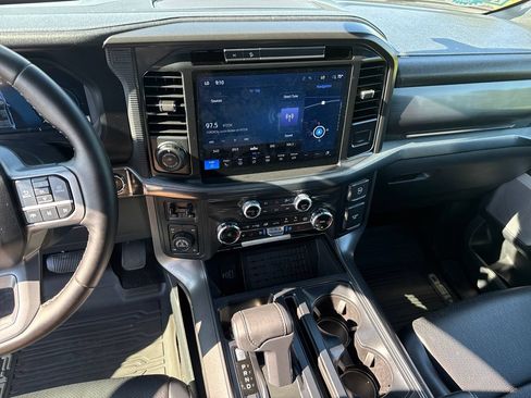Used 2025 Ford F150 Lariat w/ Equipment Group 502A High AWD/4WD image 17
